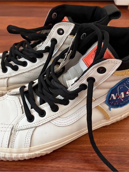 Vans Other - Vans Sk8-Hi 46 MTE DX x NASA Space Voyager 2018 Men's Size 10 White RARE